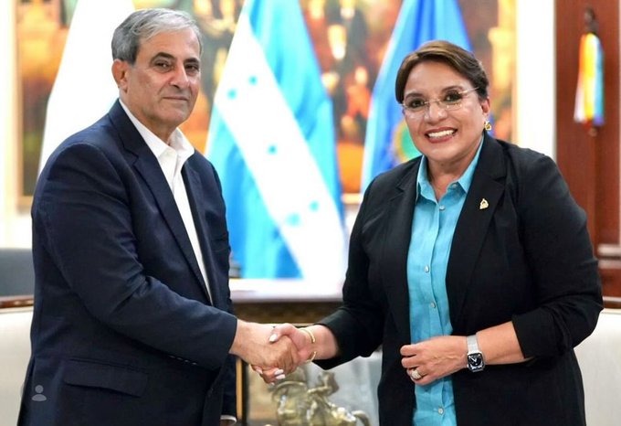 Empresario Karim E. Qubain reconoce respaldo del Gobierno al sector empresarial y destaca el “amor y compromiso genuino” de Xiomara Castro con el pueblo